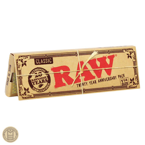 RAW 20th Anniversary 1 1/4 Rolling Papers